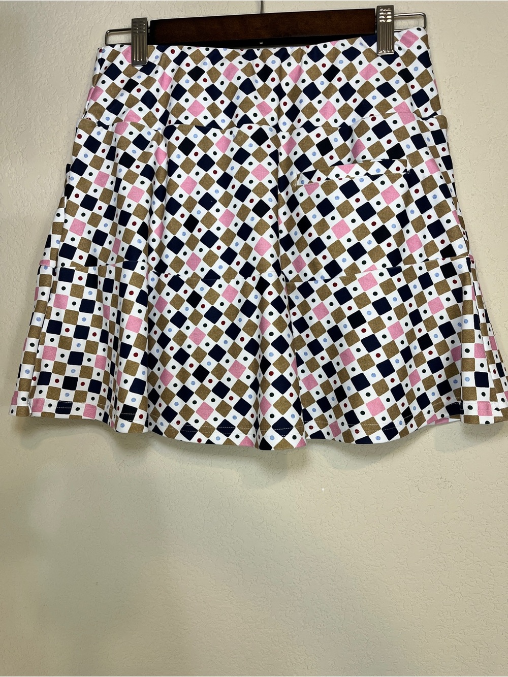 Smith & Quinn Molly Diamond-Print Tennis Mini Skirt White Sage Navy Pink SZ M - Picture 3 of 6